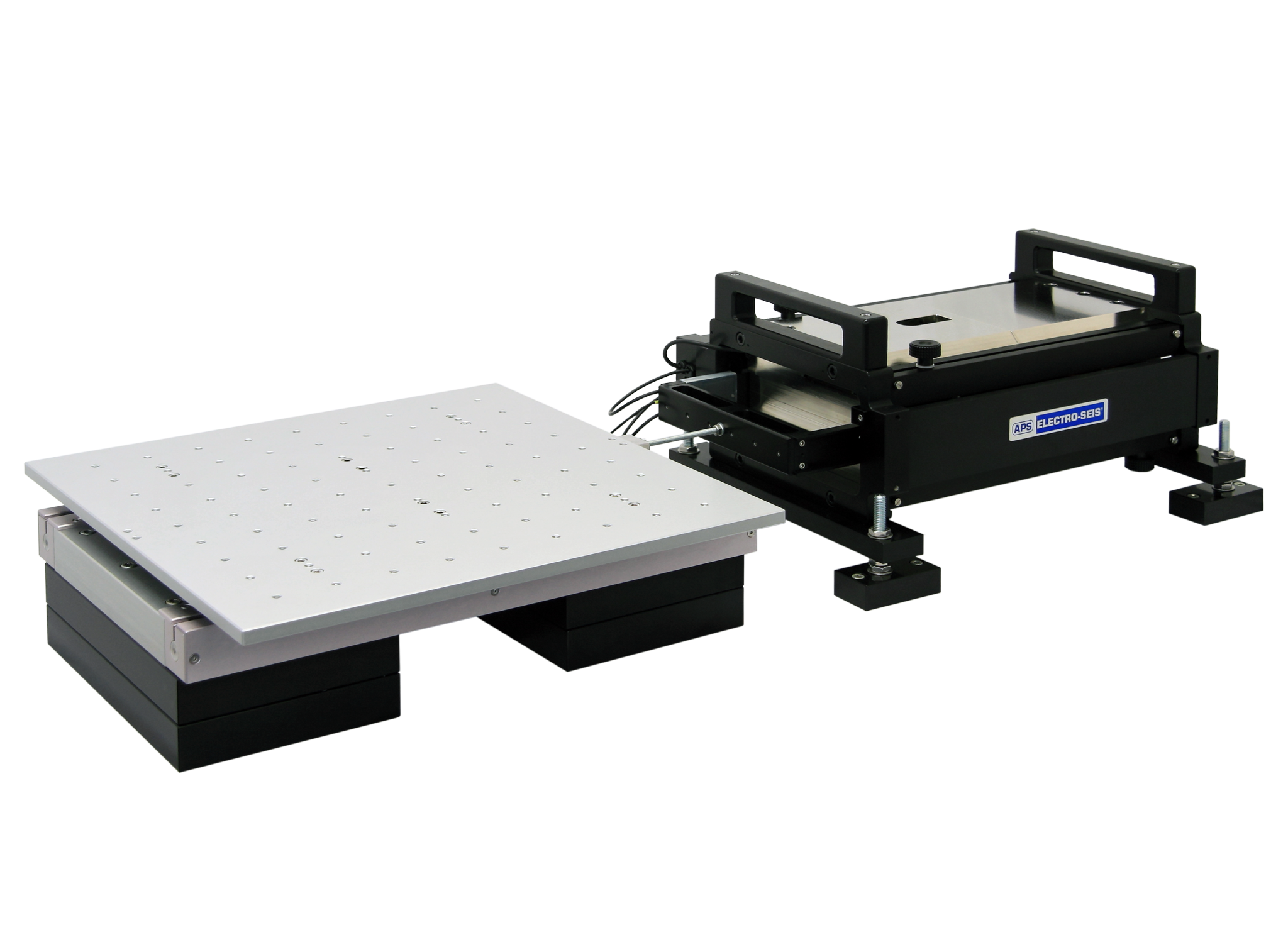 APS 400 vibration exciter 445 N max force - APS Dynamics
